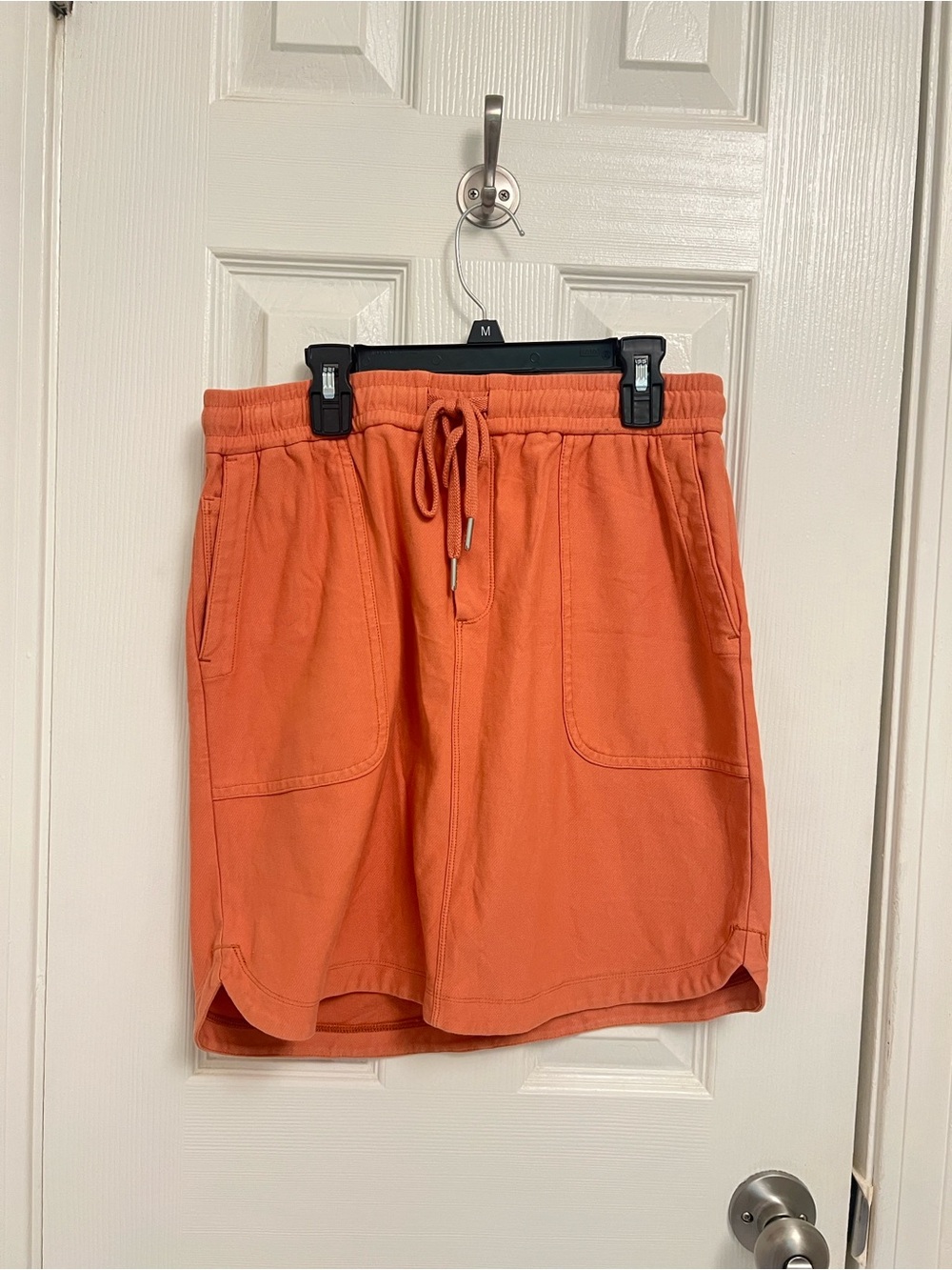 EUC athleta farallon utility skirt